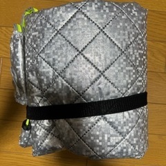 フロントガラス 凍結防止シート 車用凍結防止カバー フロントガラスカバー カーフロントカバー 凍結防止 防雪 防塵 防水五重厚手の画像