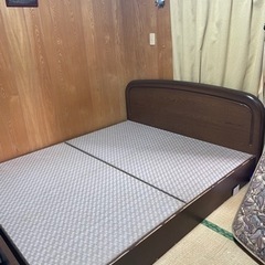 クイーンベットあげます(^^)