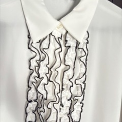 ZARA ブラウスの画像