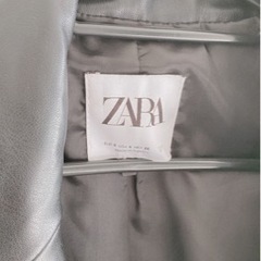 ZARA 革ジャン ショート丈の画像