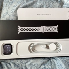 12/30昼間　新宿駅or代々木上原or下北沢駅　ほぼ新品　Apple Watch SE 第一世代　GPS+cellularモデル　40mm 10