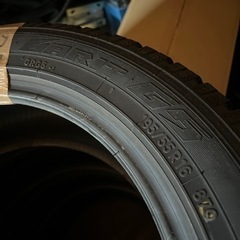 toyo スタッドレス  195 65 16 の画像