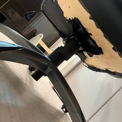 キャスター付き椅子　の画像