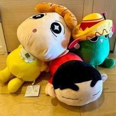 ぬいぐるみ　クレヨンしんちゃん