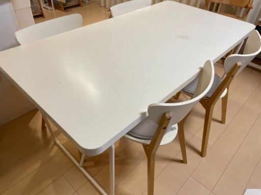 IKEA ダイニングテーブル