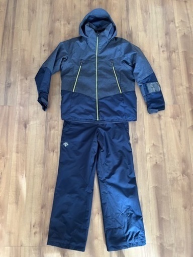 デサント　スキーウェア　上下　M