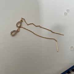 ジルコニアピアス　未使用品