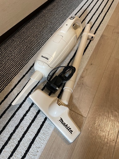 マキタ コードレス掃除機 CL105D