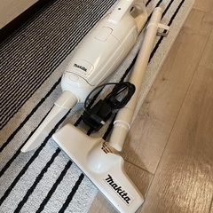 マキタ コードレス掃除機 CL105D