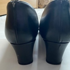 リクルートパンプスの画像