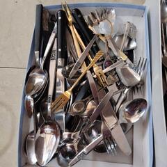 アソート·カトラリー  〈ナイフ〉 〈フォーク 〉〈スプーンの画像