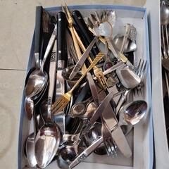 アソート·カトラリー  〈ナイフ〉 〈フォーク 〉〈スプーンの画像