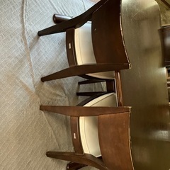 フランスベットダイニングセットの画像