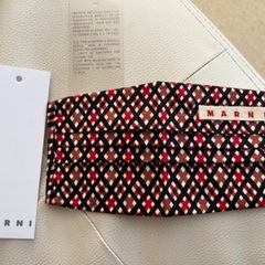 マルニ　Marni マスクカバー　おしゃれマスク　新品