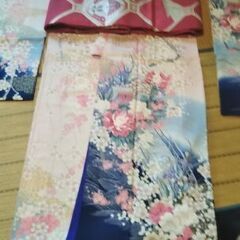 【お譲りします】振り袖と帯