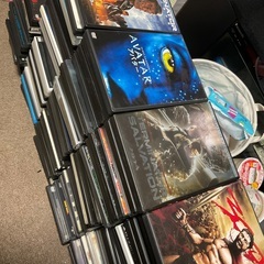 大量のDVD‼️