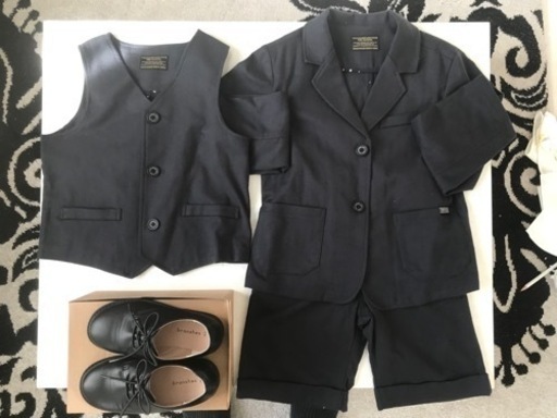 子供用のスーツ