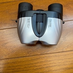 双眼鏡