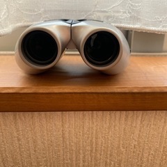 双眼鏡の画像