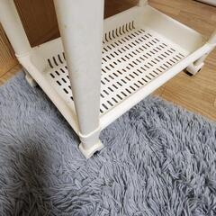 使いやすい収納ラック　キャスター付の画像