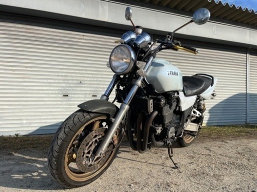 【ジャンク】YAMAHA XJR1200 4KG 車検あり セル始動 中古 大型バイク ネイキッド 社外品マフラー 現状販売 1200cc 全国陸送可能 大阪発