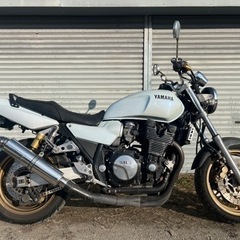 【ジャンク】YAMAHA XJR1200 4KG 車検あり セル始動 中古 大型バイク ネイキッド 社外品マフラー 現状販売 1200cc 全国陸送可能 大阪発の画像