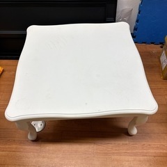 家具調猫足こたつ