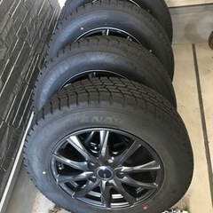 スタッドレスタイヤ　195/65 15R ほぼ新品🌟