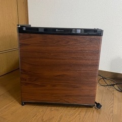 小型冷蔵庫