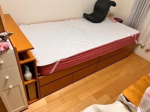 お話し中です！　シングルベッド