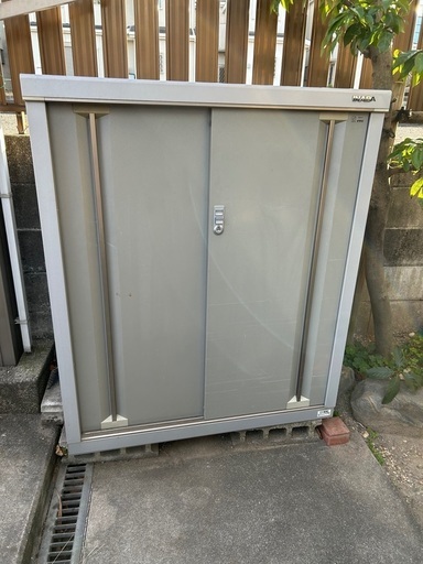 イナバ物置3  鍵なし