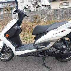 お話し中！ヤマハ シグナスX SE44J 125ccスクーター ...
