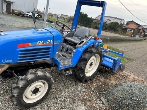 イセキ　トラクター