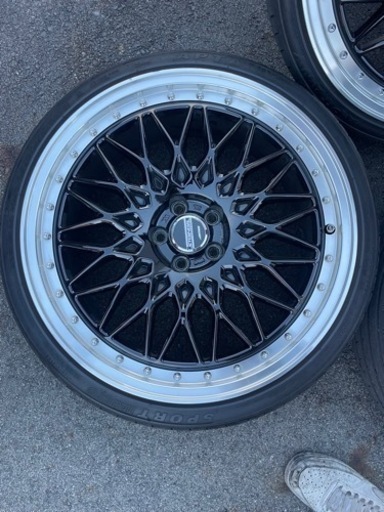 シュタイナー　AME19インチ　8j+45