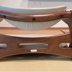 肘付座椅子ですの画像