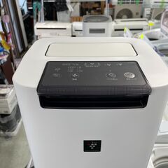 シャープ プラズマクラスター KI-HS40-W 加湿空気清浄機 ホワイト系 [適用畳数：18畳 /最大適用畳数(加湿)：12畳 /PM2.5対応]の画像