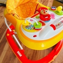M&M それいけ！アンパンマン おしゃべりウォーカー 歩行器 7ヶ月～15ヶ月頃対応 ベビーウォーカーの画像
