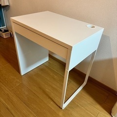 決まりました【無料】イケア 白テーブル 引き取り限定の画像