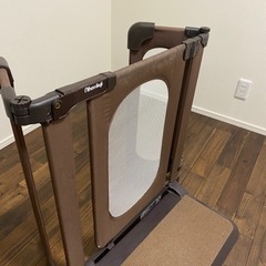 ベビーゲート　おくトビラS