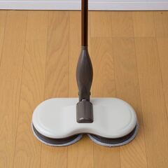 🍎新品 CCP コードレス回転モップクリーナー(充電式) ブラウン ZJ-MA8-BRの画像