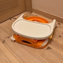 chicco キッコ ベビーチェア ポケットスナックブースターシート テーブルの画像