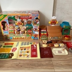 アンパンマン かまどでやこう♪ジャムおじさんのやきたてパン工場