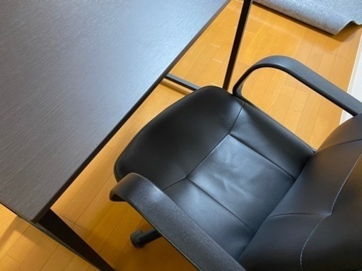 PCデスク(専用チェア付き)
