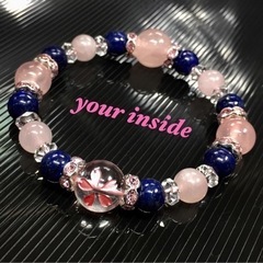 ラピスラズリ ピンク彫り サクラ柄水晶 天然石ブレスレットの画像