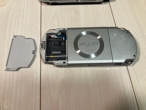 【購入者決定】PSP本体2点　ゲームソフト5点