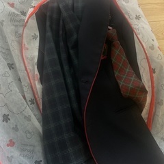 溝部の制服必要な方へ
