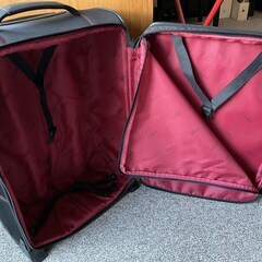 Stratic ストラティック　スーツケース　2輪　機内持ち込み　ソフトキャリーケース　オーストリア航空の画像