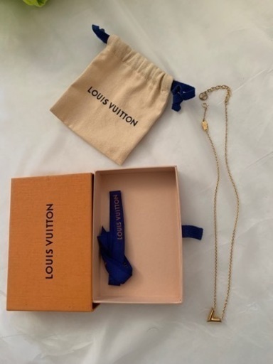 louis vuitton エッセンシャル　ネックレス