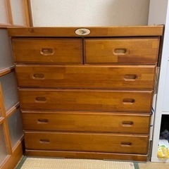 ④家具 収納家具 タンス小、衣類収納