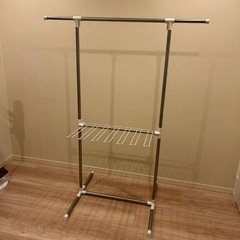 【取引終了しました】アイリスオーヤマ 室内物干しの画像